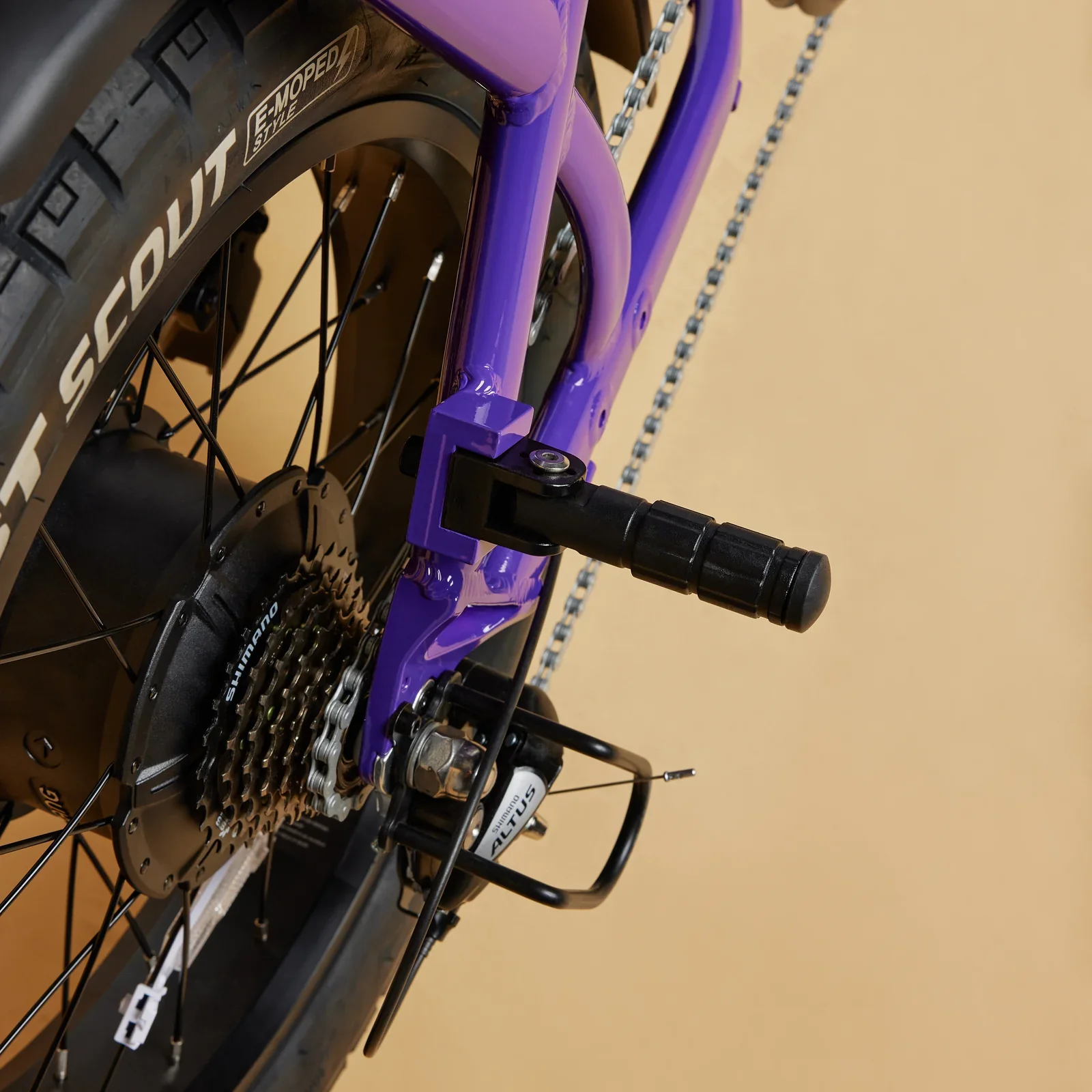 CRUZR BARREL Electric Bike - Image 8