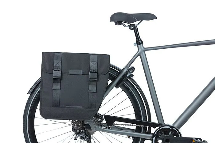 Basil Tour XL Double Pannier Bag 35 Litres Black - Image 4