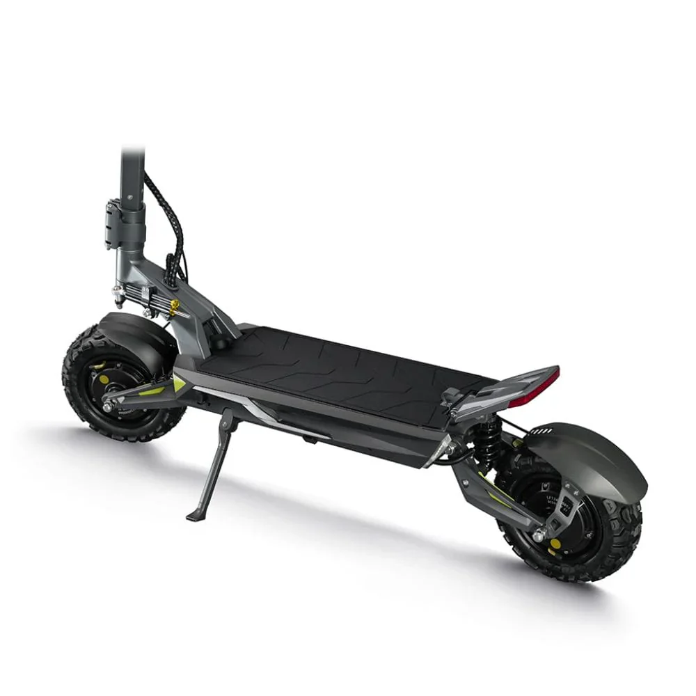 LIGHTNING V2  - DUAL MOTOR HIGH PERFORMANCE ELECTRIC SCOOTER Max 8000 watts PEAK POWER-  New 2024 model - Image 9