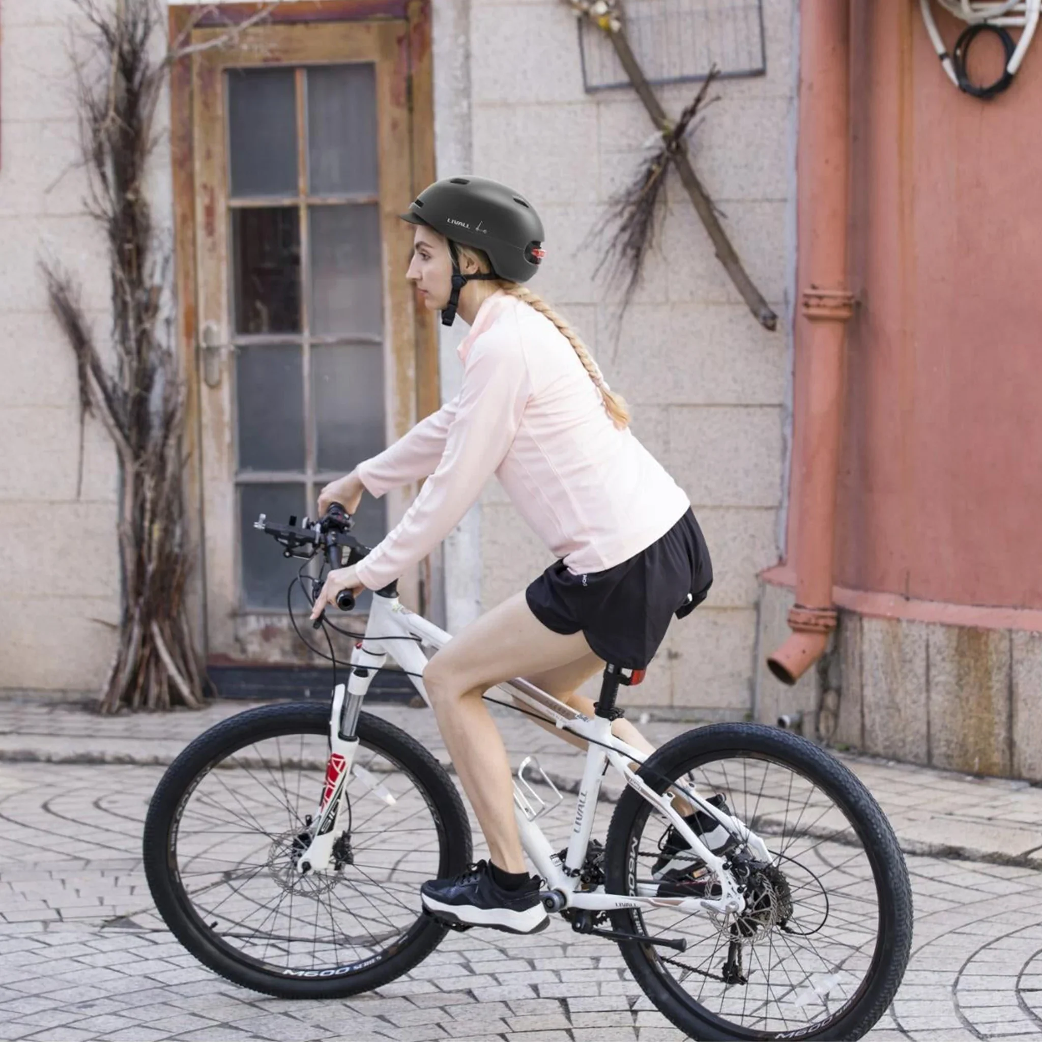 Livall C21 City Commuter Helmet - Image 4