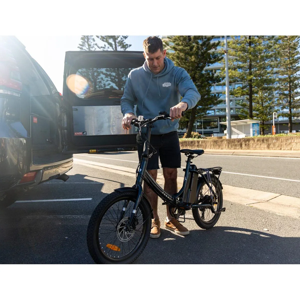 Pedal Derby Electric Folding Bike - Image 10