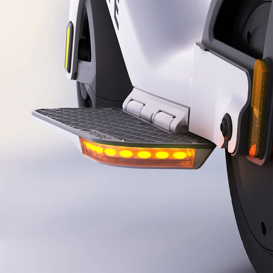Pure Advance+ Electric Scooter - Image 2