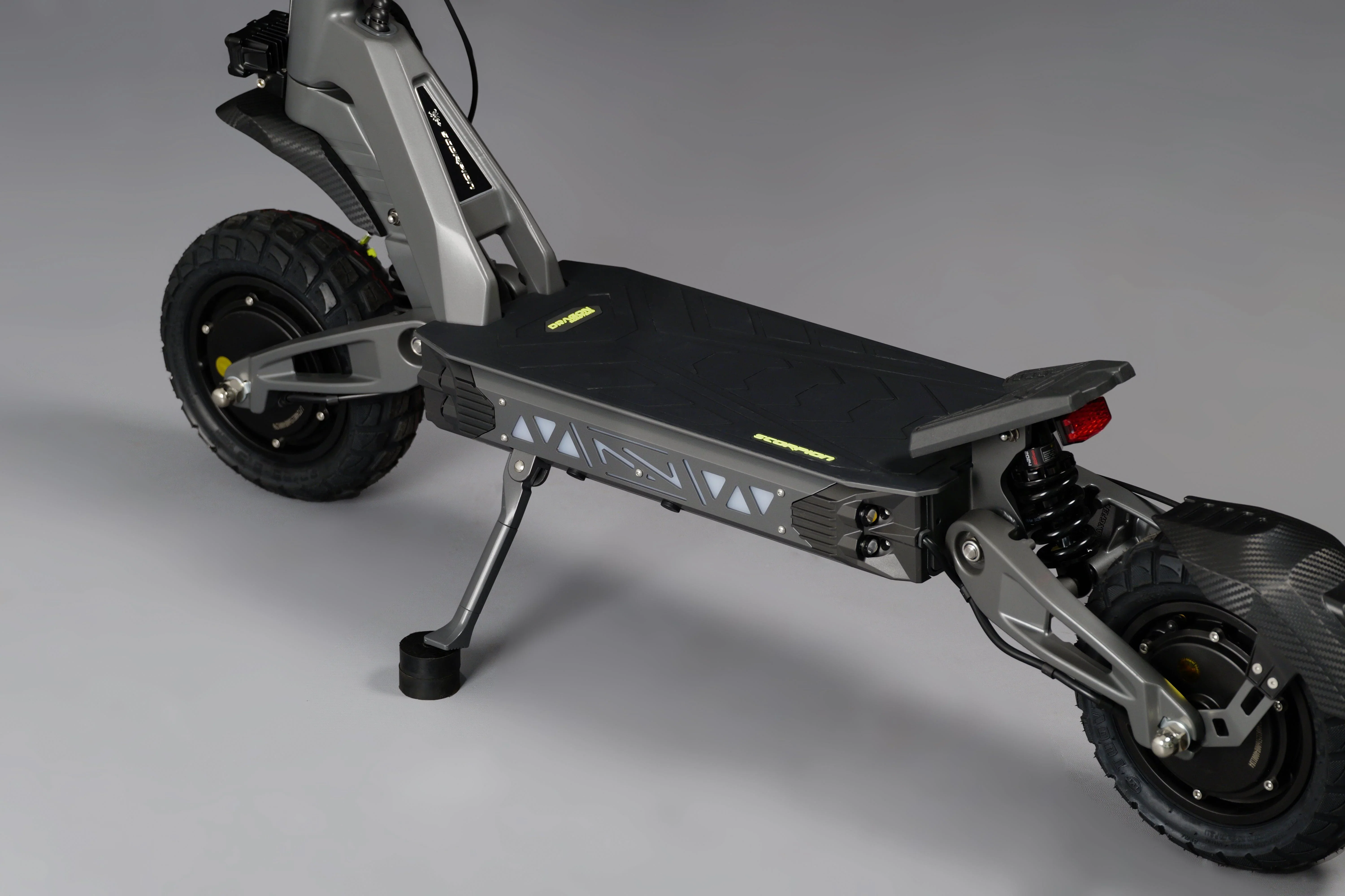 SCORPION  - DUAL MOTOR  -  ALL TERRAIN ELECTRIC SCOOTER 2024 - Image 7