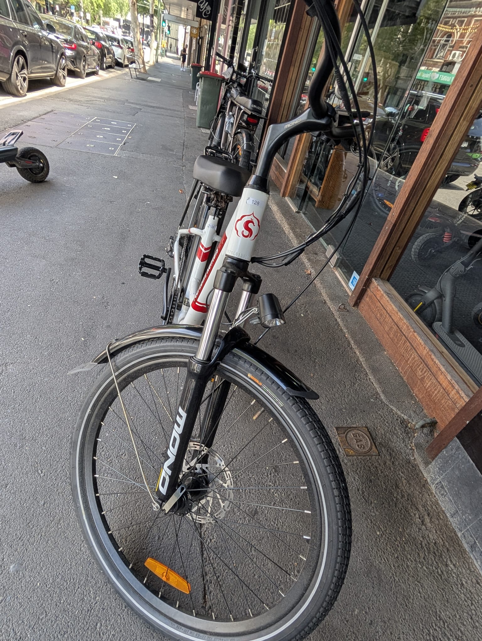 Sunmono AURA PLUS Step-Through Electric Urban Bike (SE-26L03) (EX-RENTAL) - Image 3