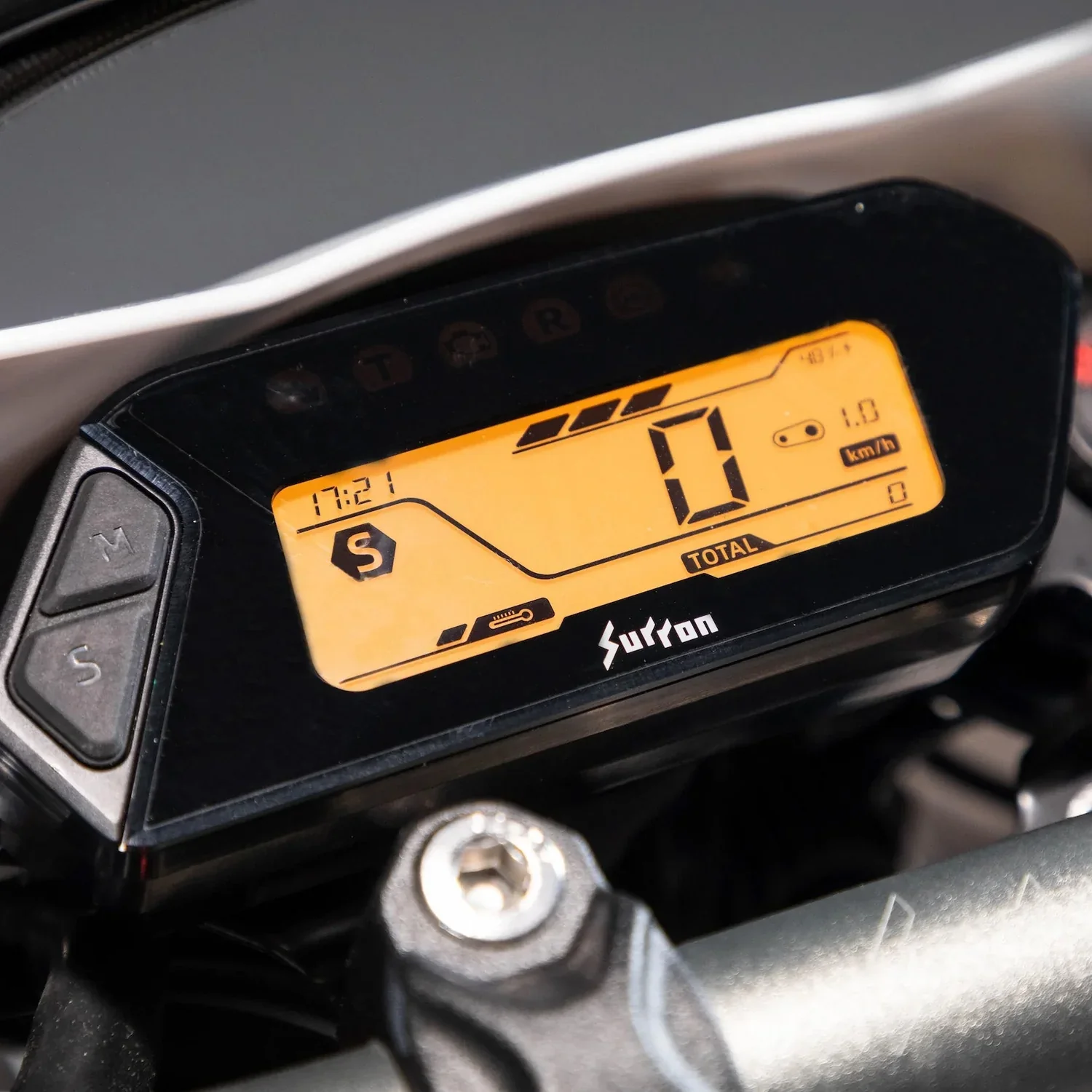 Sur-Ron Ultra Bee Road Electric Dirt Bike - Image 9
