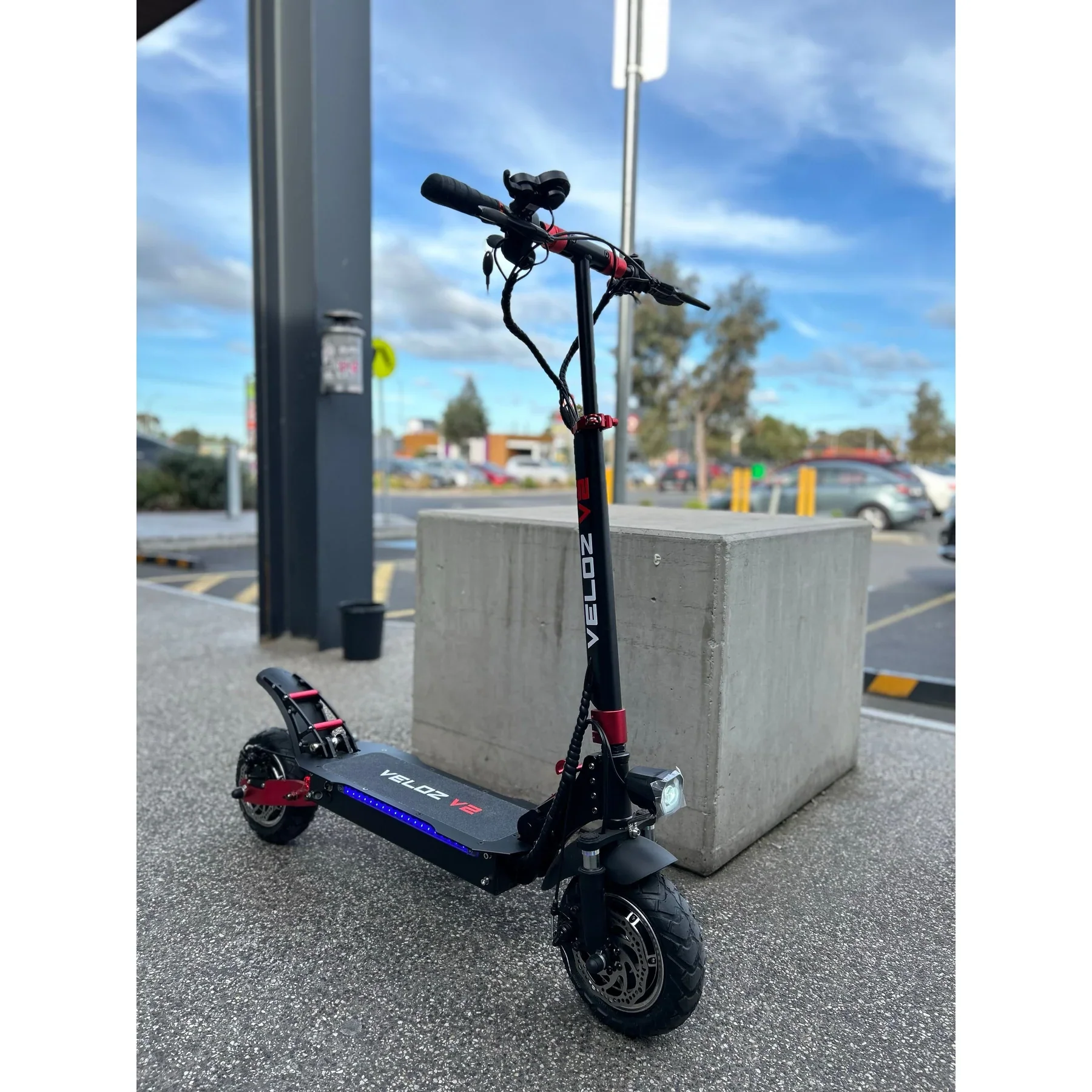 VELOZ V2 Electric Scooter Dual Motor 2400W Keylock + Puncture Proof Tyres + App - Image 21